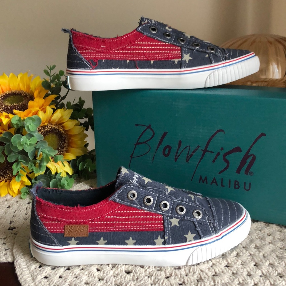 Blowfish Women’s Patriotic Bettie Navy Star Print Slip On Sneakers